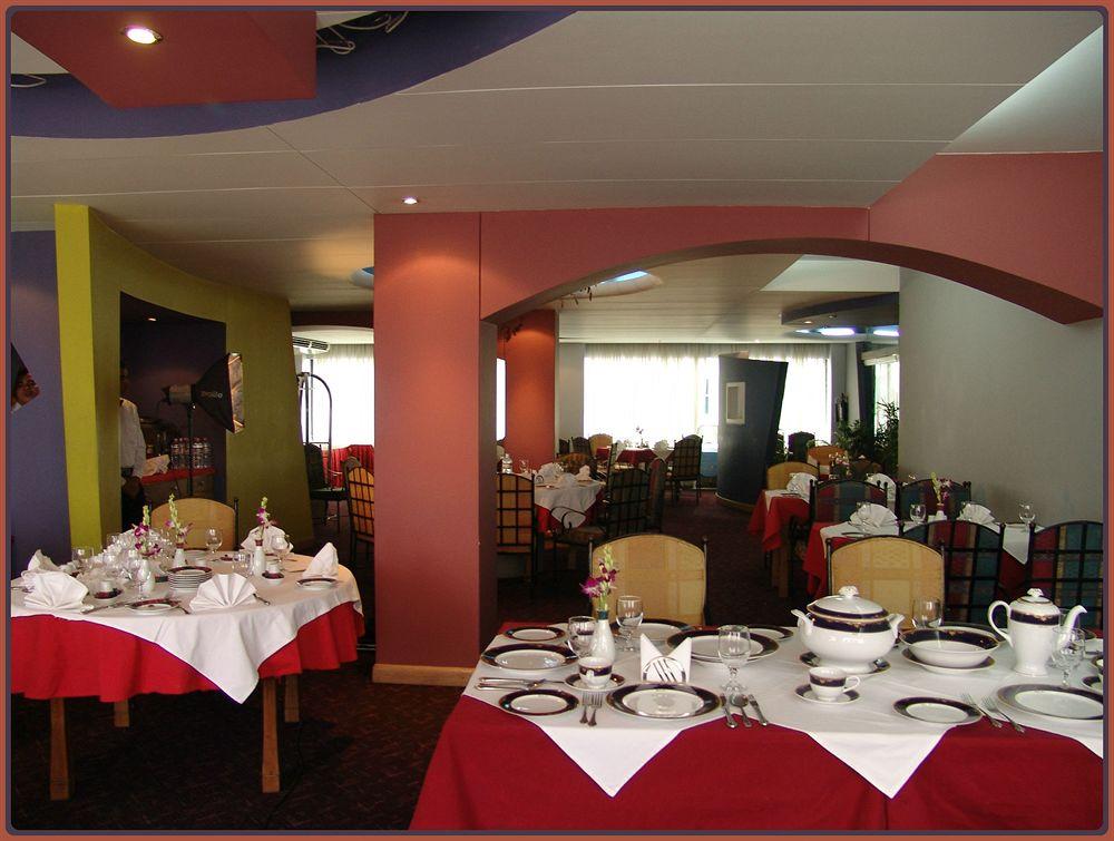 La Vinci Hotel Дака Екстериор снимка
